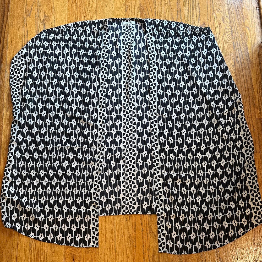 Max Studio Monochrome Geometric Kimono- Size Large